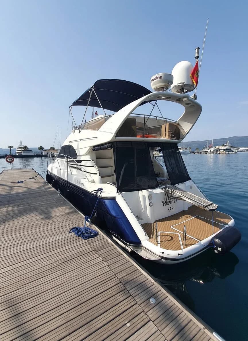Fairline Phantom 42 | Hermes